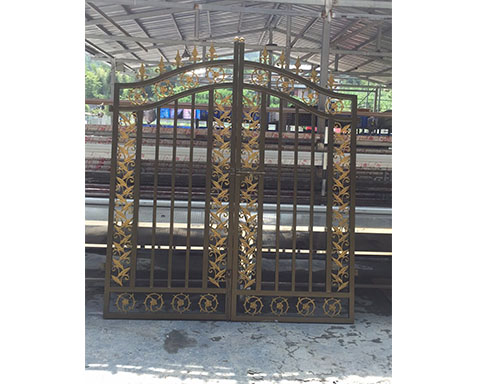 安凯顺铁艺门.jpg